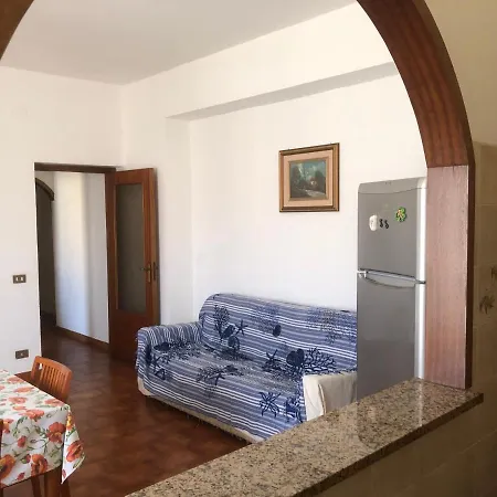 Da Monica Appartement *